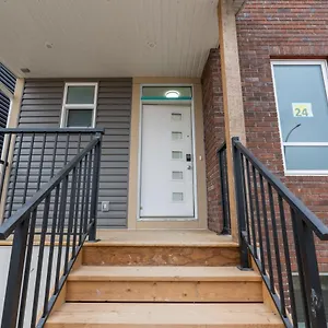 Your Perfect 2br In Se Apartment