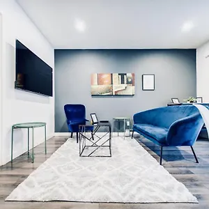 Charming 2 Bd Griffintown Montreal